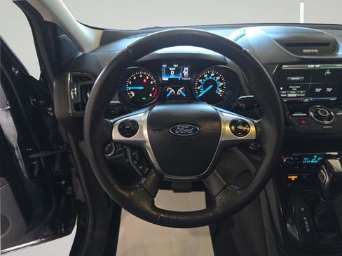 Used 2015 Ford Escape Titanium w/ Equipment Group 301A AWD/4WD image 14