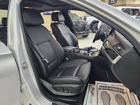 Used 2013 BMW 550i Sedan image 20