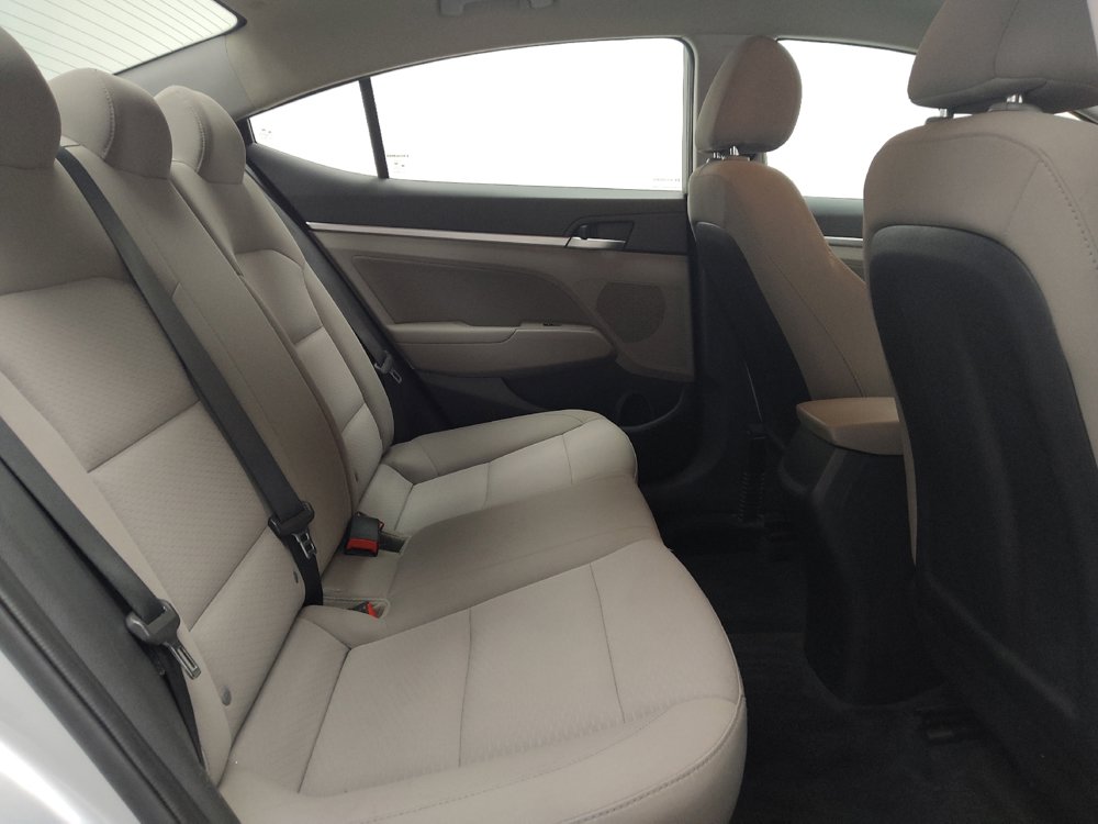Used 2019 Hyundai Elantra SEL FWD image 19