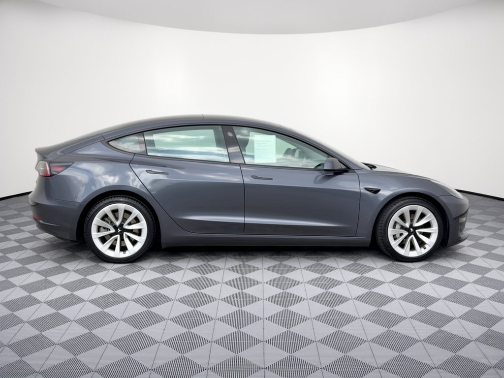 Used 2023 Tesla Model 3 Standard Range RWD image 8