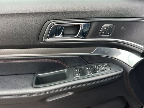 Used 2019 Ford Explorer Sport w/ Equipment Group 401A image 11
