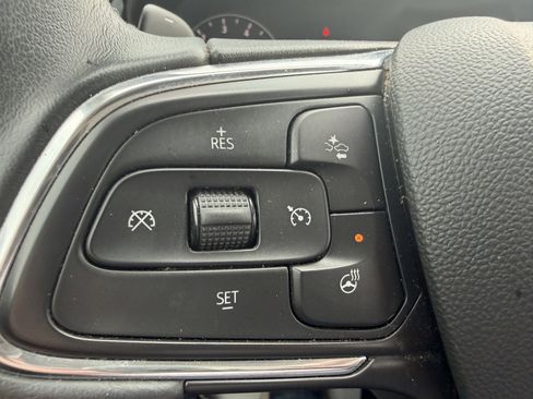 Used 2021 Buick Envision Preferred AWD/4WD image 16