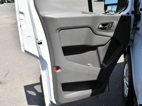 Used 2023 Ford Transit 350 XLT RWD image 14