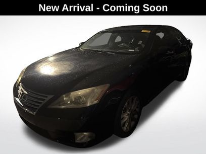 Used 2010 Lexus ES 350 w/ Preferred Accessory Package
