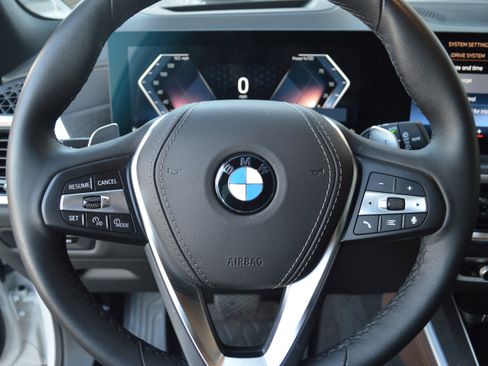 Certified 2025 BMW X5 sDrive40i w/ Premium Package image 14