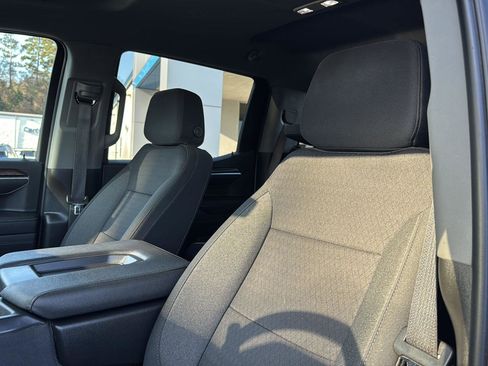 Used 2023 GMC Sierra 1500 SLE image 26