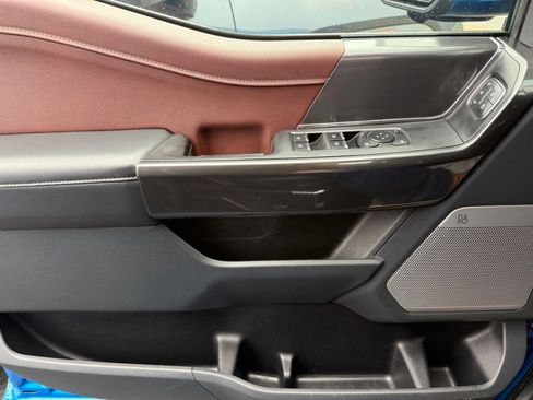 Used 2021 Ford F150 Lariat w/ Equipment Group 502A High image 40