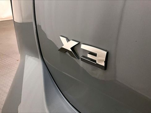 Used 2024 BMW X3 M40i AWD/4WD image 9