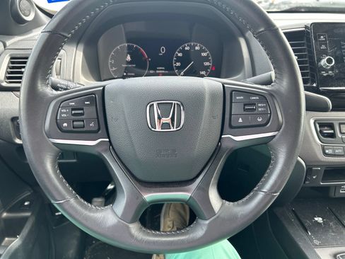 Used 2025 Honda Ridgeline RTL image 12