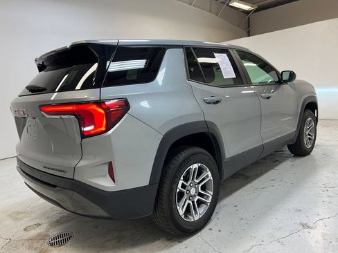Used 2025 GMC Terrain Elevation FWD image 9