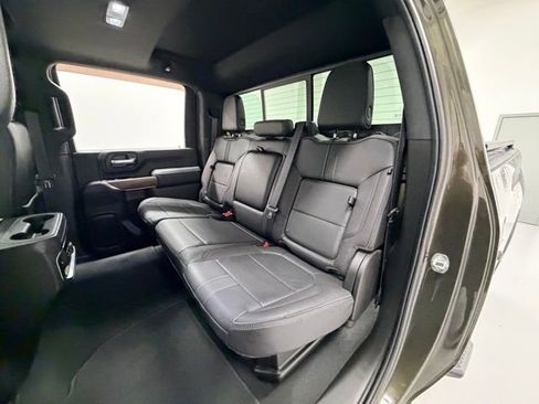 Certified 2022 Chevrolet Silverado 2500 High Country w/ Technology Package image 29