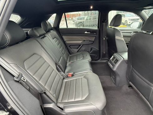 Used 2021 Volkswagen Atlas Cross Sport SEL Premium R-Line image 14
