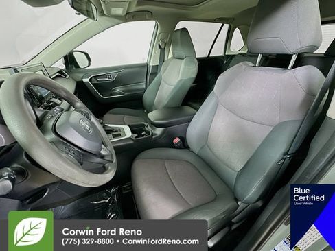 Used 2019 Toyota RAV4 XLE AWD/4WD image 22
