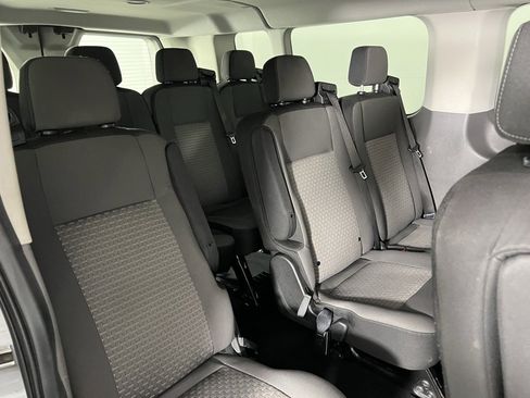 Used 2023 Ford Transit 350 XLT image 27