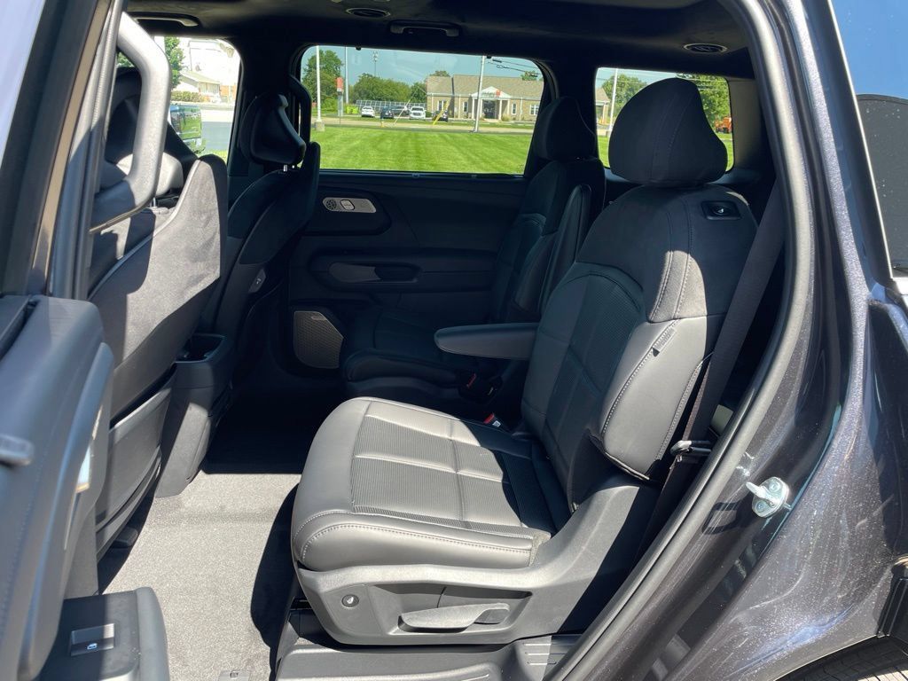 New 2027 Kia Telluride SX Prestige AWD/4WD image 11