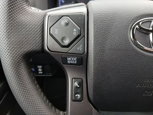 Certified 2022 Toyota Tacoma TRD Off-Road w/ Technology Package image 29