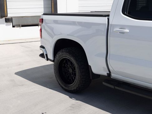 Used 2024 Chevrolet Silverado 1500 RST AWD/4WD image 18