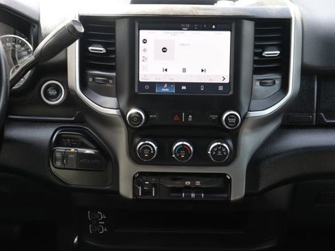 Used 2024 RAM 2500 Big Horn AWD/4WD image 16