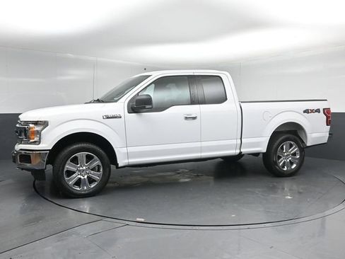 Certified 2018 Ford F150 XLT w/ Equipment Group 302A Luxury image 4