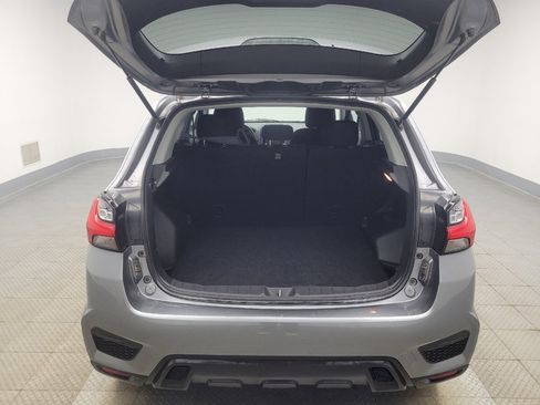 Used 2021 Mitsubishi Outlander Sport ES image 29