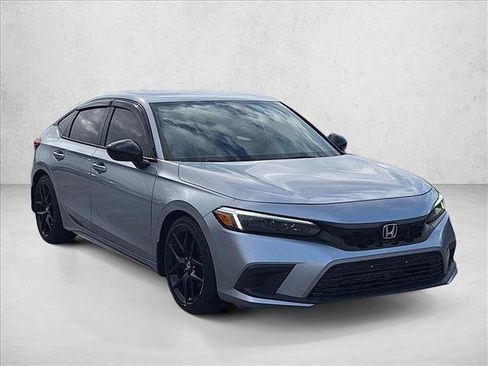 Used 2022 Honda Civic Sport image 3
