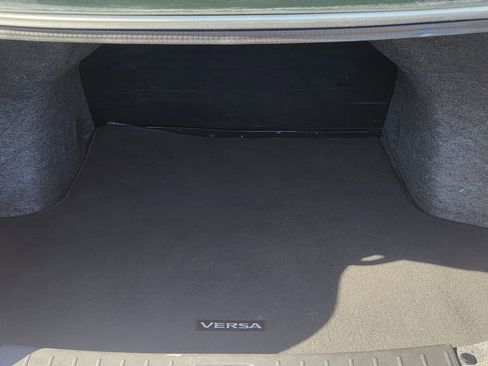 Used 2018 Nissan Versa S Plus image 12