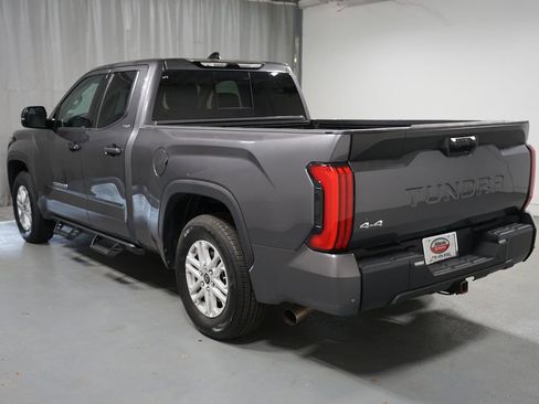 Used 2022 Toyota Tundra SR5 w/ SR5 Premium Package image 6