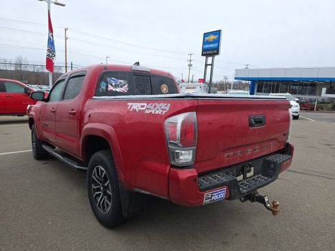 Used 2023 Toyota Tacoma TRD Sport w/ Technology Package image 8