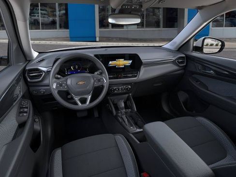 New 2026 Chevrolet TrailBlazer LT w/ Convenience Package AWD/4WD image 15