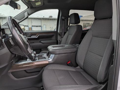 Used 2022 Chevrolet Silverado 1500 LT Trail Boss w/ Convenience Package II AWD/4WD image 13