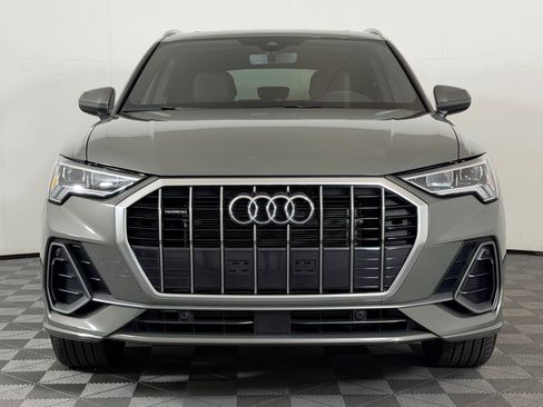 Certified 2025 Audi Q3 2.0T Premium w/ Convenience Package AWD/4WD image 6