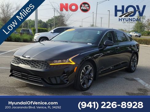 Used 2021 Kia K5 EX w/ EX Premium Package FWD image 11