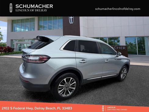 Used 2023 Lincoln Nautilus FWD w/ Premium Package image 7