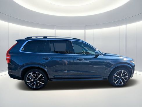 Used 2019 Volvo XC90 T6 Momentum w/ Advanced Package AWD/4WD image 3