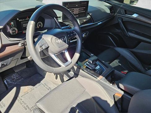 Used 2023 Audi Q5 2.0T Premium Plus AWD/4WD image 10