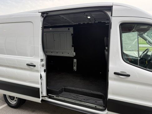 Used 2023 Ford Transit 250 Medium Roof w/ Load Area Protection Package RWD image 21
