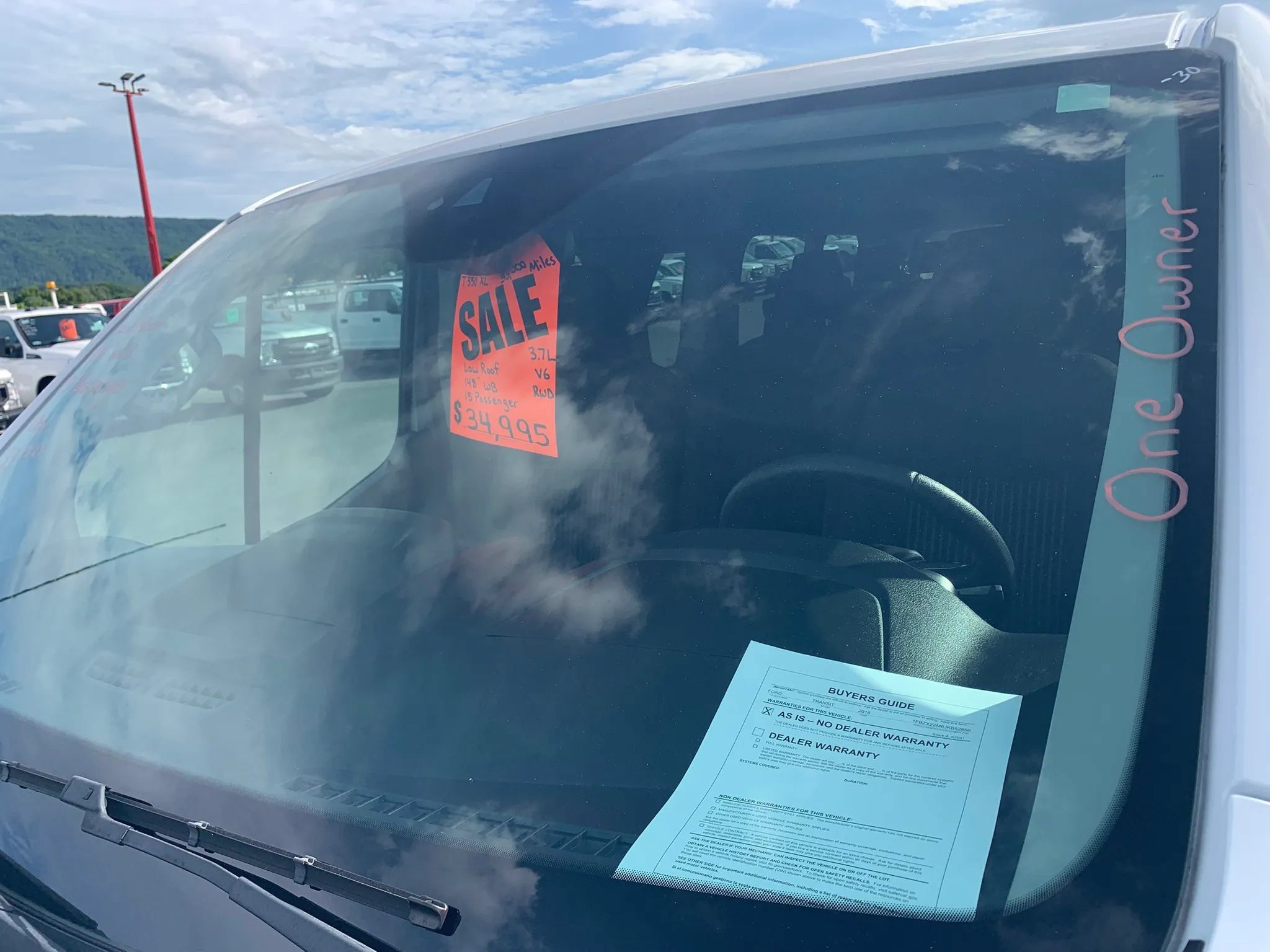 Used 2018 Ford Transit 350 XL RWD image 4