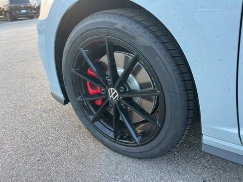New 2026 Volkswagen Jetta GLI Autobahn FWD image 5