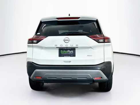 Used 2023 Nissan Rogue S AWD/4WD image 7
