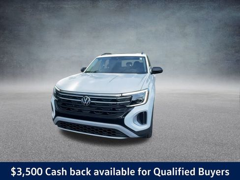 New 2025 Volkswagen Atlas Peak Edition SE image 6