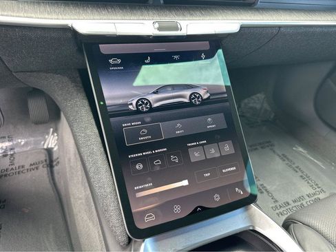 Used 2024 Lucid Air Touring AWD/4WD image 25