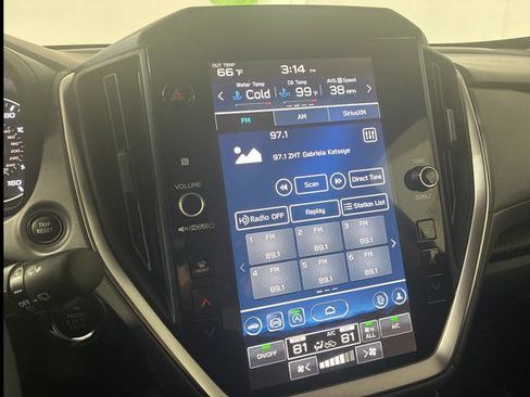 Certified 2025 Subaru Crosstrek 2.0i Premium image 30