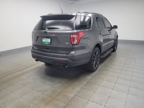 Used 2019 Ford Explorer XLT w/ Equipment Group 202A AWD/4WD image 9