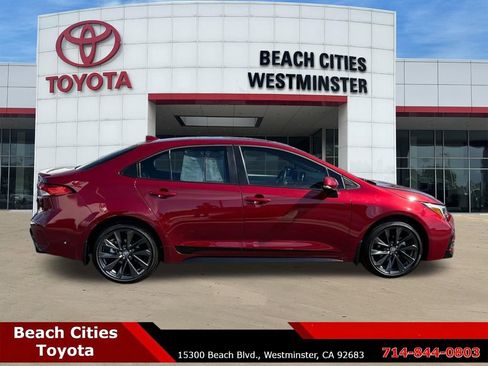 Certified 2025 Toyota Corolla SE image 14