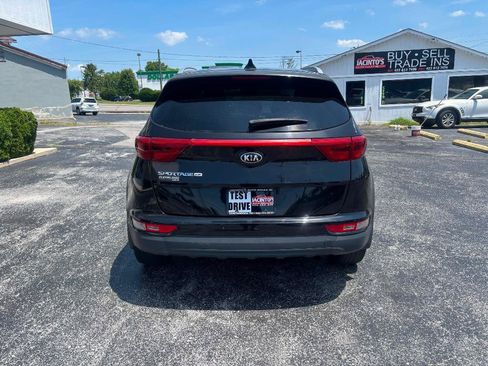 Used 2019 Kia Sportage LX w/ LX Popular Package FWD image 3