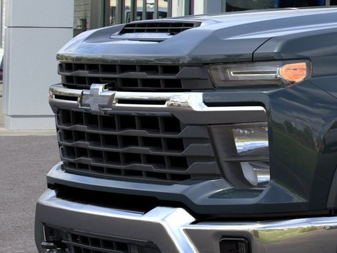 New 2026 Chevrolet Silverado 2500 LT AWD/4WD image 13