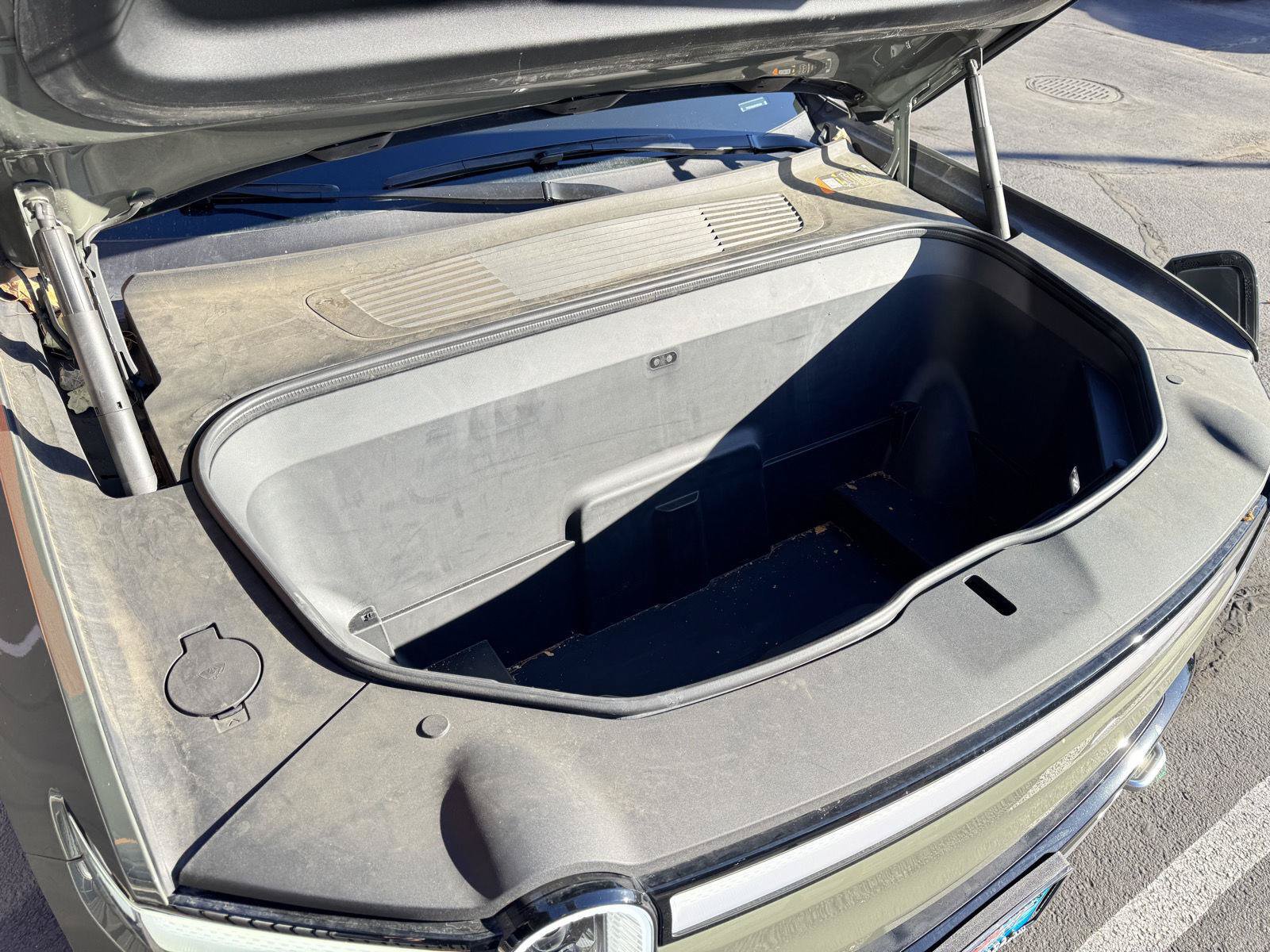 Used 2023 Rivian R1S Launch Edition Quad AWD/4WD image 27