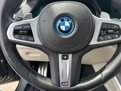 Used 2022 BMW X5 xDrive45e w/ M Sport Package AWD/4WD image 27