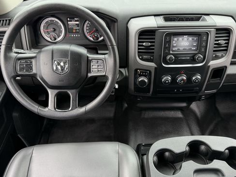 Used 2023 RAM 1500 Tradesman w/ Chrome Appearance Group image 11