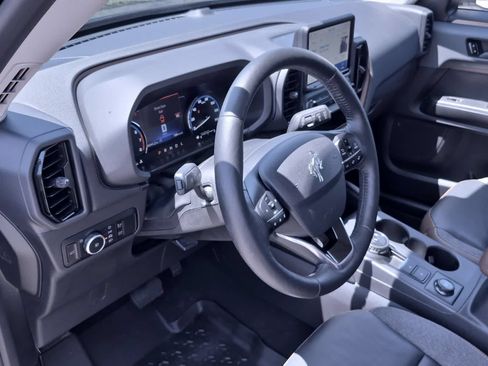 Used 2023 Ford Bronco Sport Outer Banks AWD/4WD image 10